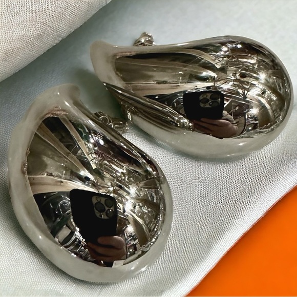 NEW Silver Stainless Steel Large Water Drop Statement Earrings Celeb Favorite - Picture 9 of 16